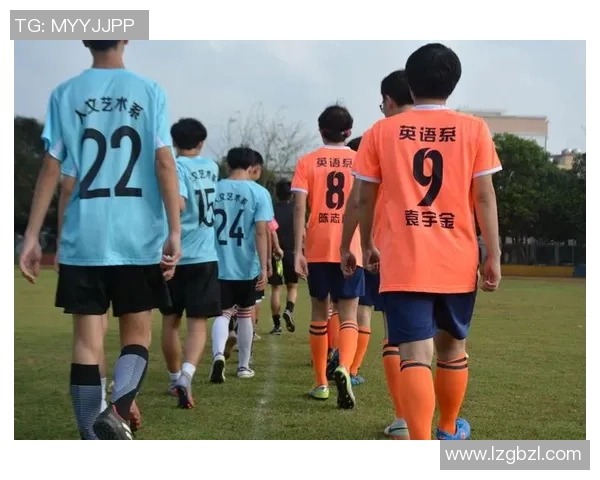 荷兰乌得勒支足球队球星崛起 赛场英姿勃发成为未来之星